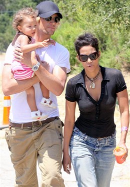 Gabriel Aubry, Nahla Y Halle Berry 