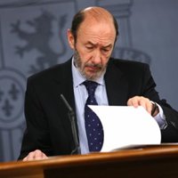 Rubalcaba, confiado en el final de ETA