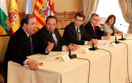 Los Firmantes Del Acuerdo