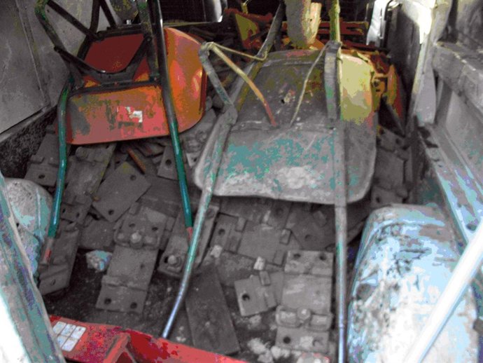 Parte Del Material Sustraido Por La Policía Foral.