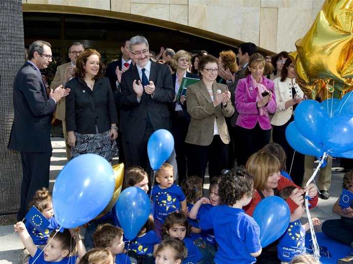 Momento De La Celebración En Torretriana