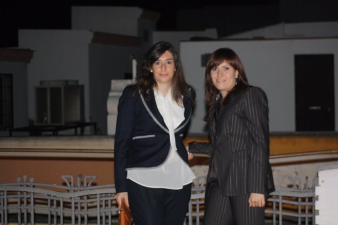 Amalia Sánchez (Izquierda) E Isabel Andrés (Derecha)
