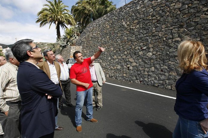 El Vicepresidente Durante Su Visita A La Carretera