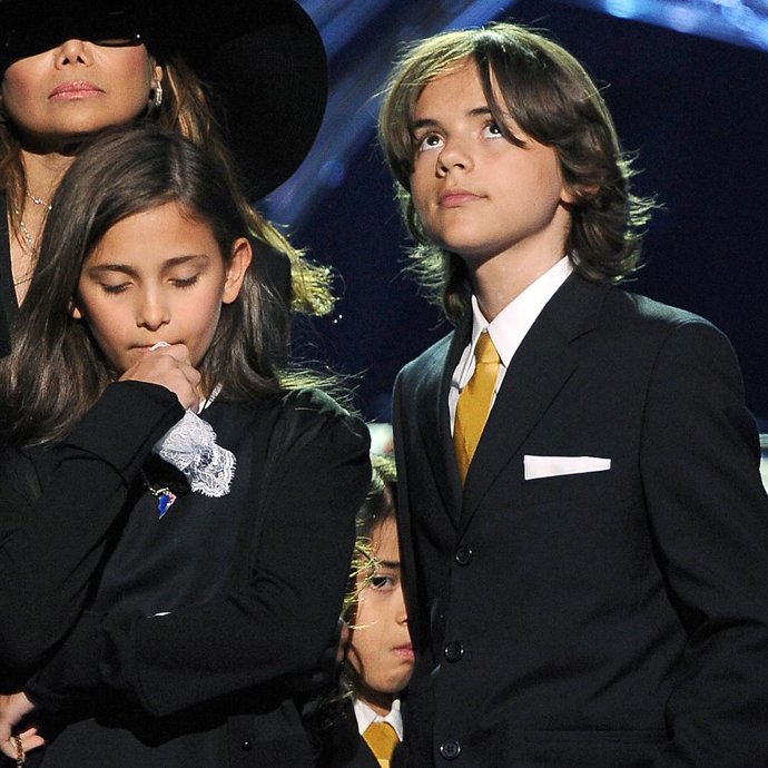 Prince, Paris Y Blanket