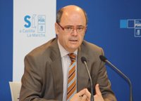 Alonso pregunta al PP por qué, si su enmienda era "tan parecida" a la del PSOE, no la votaron