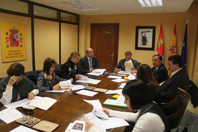 Alejo Informa A Los Autónomos Sobre Las Medidas De La Comisión Zurbano.