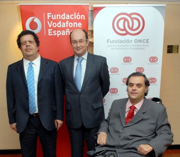 Fundación ONCE y Fundación Vodafone