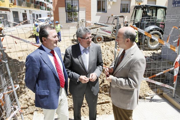 El Consejero De Gobernación Y Justicia, Luis Pizarro, Visita 