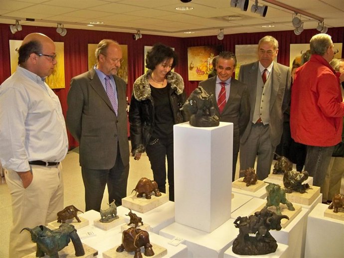 El Alcalde De Valladolid, Francisco Javier León De La Riva, Y Los Artistas De 'M