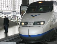 Sota avanza que la alta velocidad Cantabria-Madrid será una "solución moderna y competitiva" al transporte de mercancías