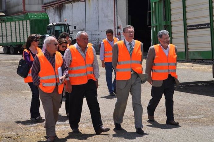 Ifapa Y Junta Visitan Agroquivir