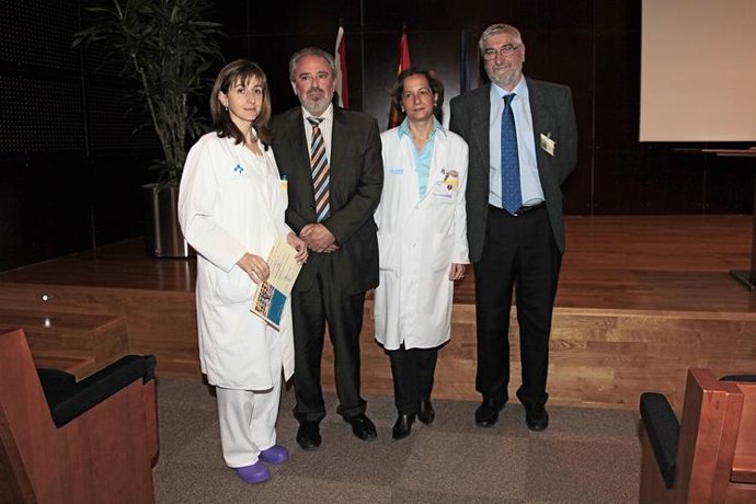 La Pediatra Yolanda Ruiz Con El Consejero Nieto