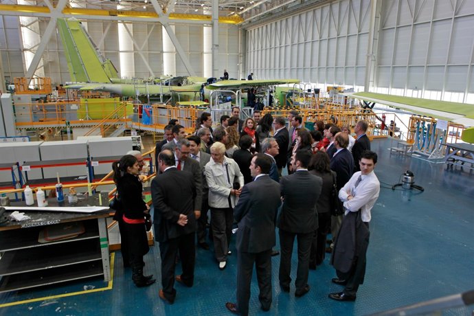 Visita De Las Cámaras De Comercio A Las Plantas De Airbus En Sevilla