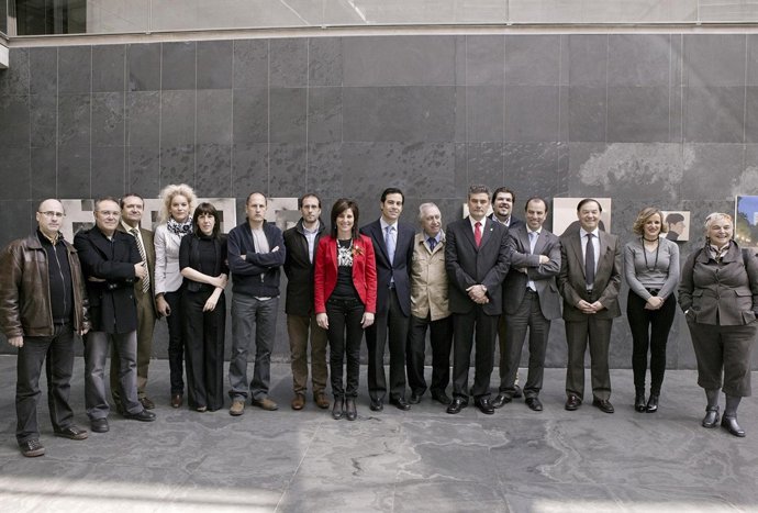 Inauguración De La Exposición 'Cinco Claves De La Pintura Navarra' En El Parlame