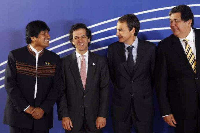 presidente del Gobierno, José Luis Rodríguez Zapatero con líderes latinoamerican