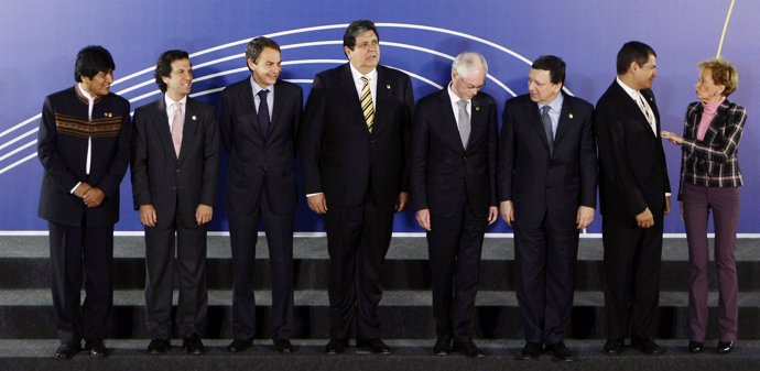 Zapatero en la Cumbre UE-América Latina