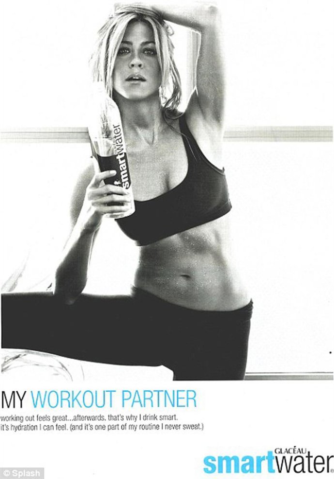 Jennifer Aniston, imagen de la marca de agua 'Smart Water'