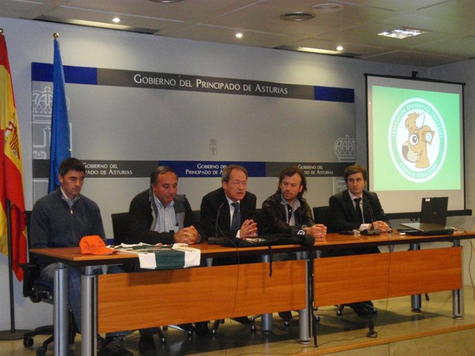 Presentación De La Campaña, En Oviedo