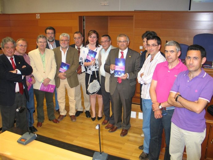 La UJA Presenta La Guía De Servicios Y Recomendaciones Para La Atención A Estudi