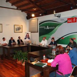 Rafael Velasco, Durante La Reunión Con Los Secretarios Provinciales De Política 