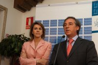 Cospedal asegura que el Gobierno lanza "soflamas populistas" para "tapar" que ha ido contra los más débiles