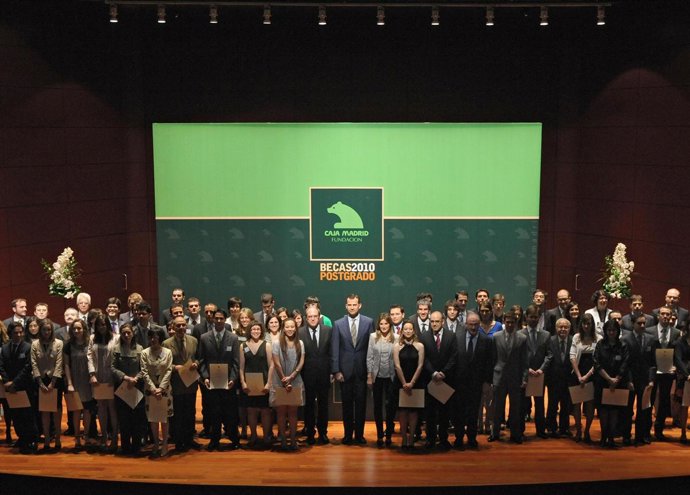 Acto Entrega De Becas.