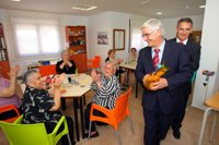 Barreda garantiza a los mayores que en Castilla-La Mancha "siempre estarán cubiertas todas sus necesidades"