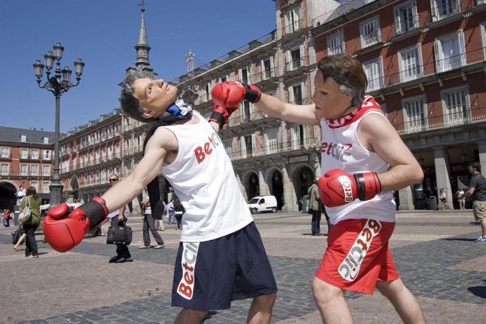 Mourinho Vs Van Gaal
