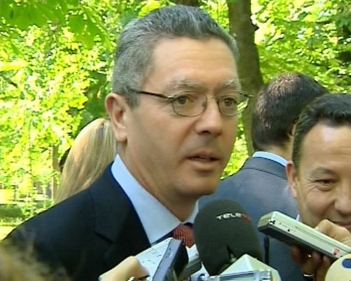 Gallardón desea que gane el Atlético