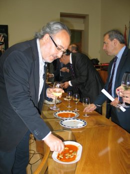 Los socialistas en la degustación del mejillón