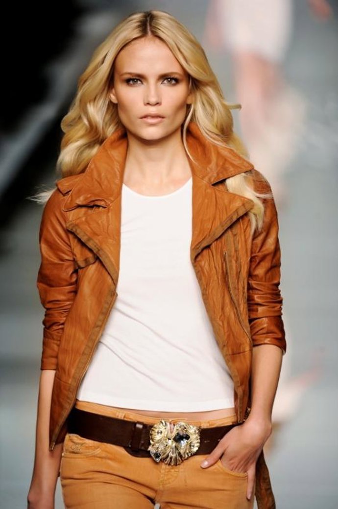 Melena suelta y sexy para este verano. 