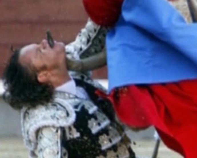 Julio Aparicio vuelve a ser ingresado