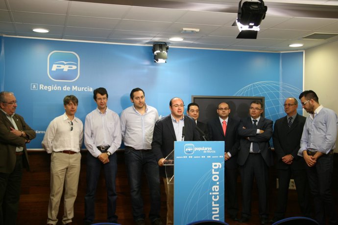 Presentación De La La Convención 'Experiencia Joven'