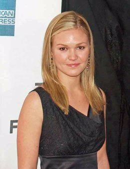 Julia Stiles