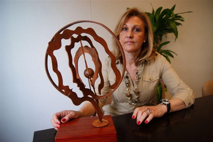 Soledad Díaz Con El Premio