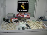 Desmantelan un videoclub en Alhaurín el Grande en el que se distribuía droga