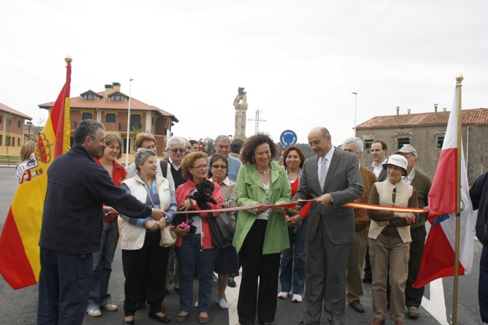 Mazón Y Noceda Cortan La Cinta Inaugural