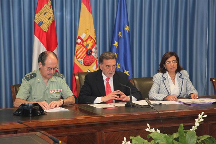 Rueda de prensa del balanca del plan contra la violencia de género en el medio r