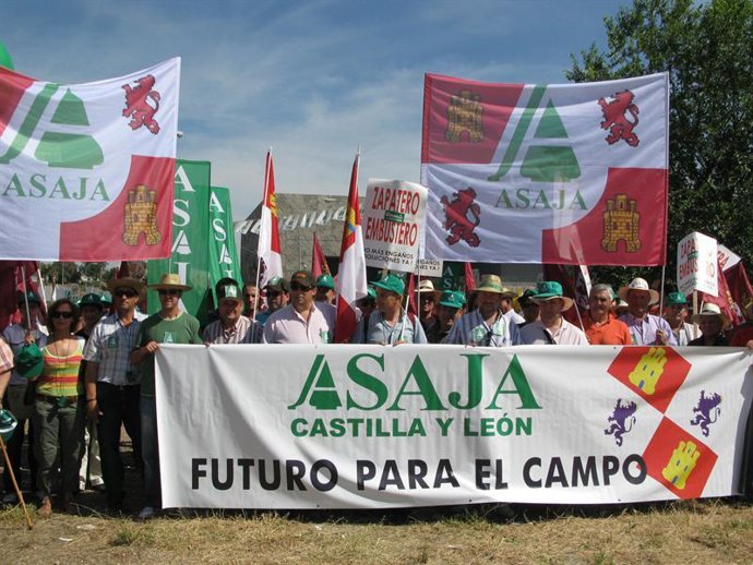 Manifestación de agricultores en Mérida