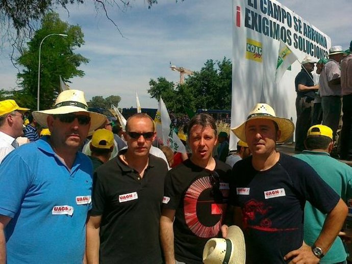 Delegación de UAGN en la manifestación celebrada hoy en Mérida.