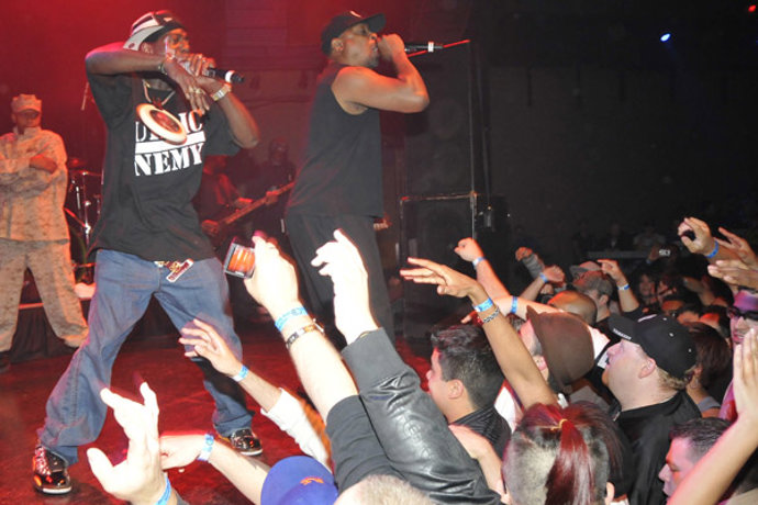 El grupo de hip-hop Public Enemy
