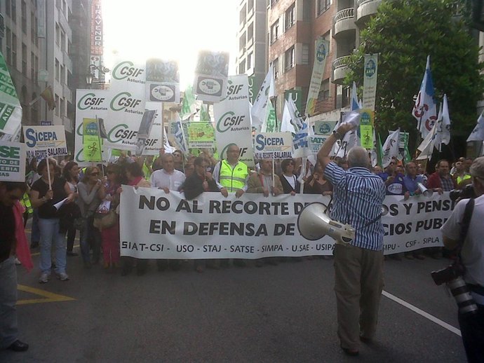 Un momento de la manifestación en Oviedo