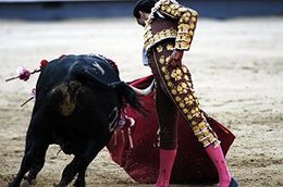 Toreo por naturales al borlaco