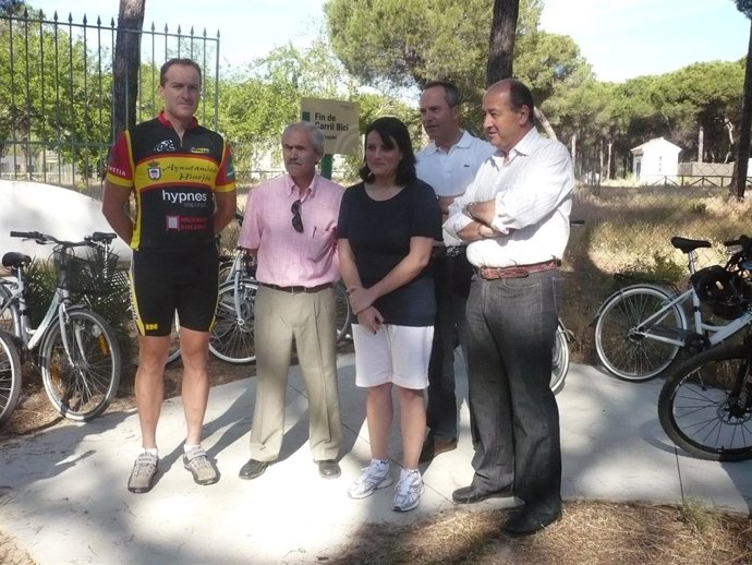 Inauguración del carril bici de Hinojos