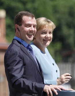 Medvedev y Merkel