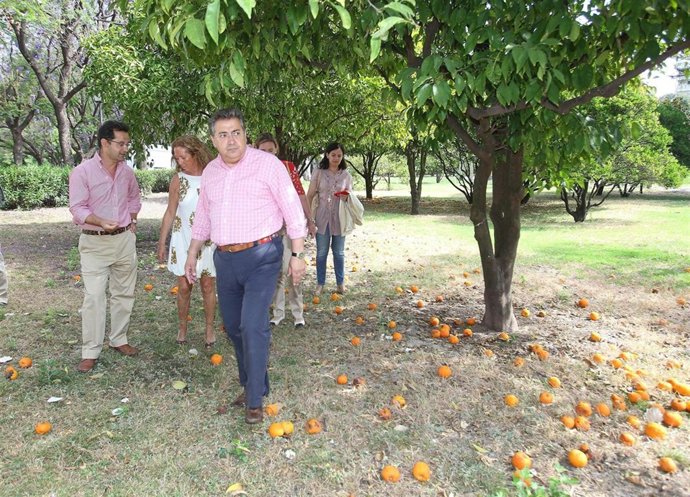 Zoido visita el Parque de los Príncipes