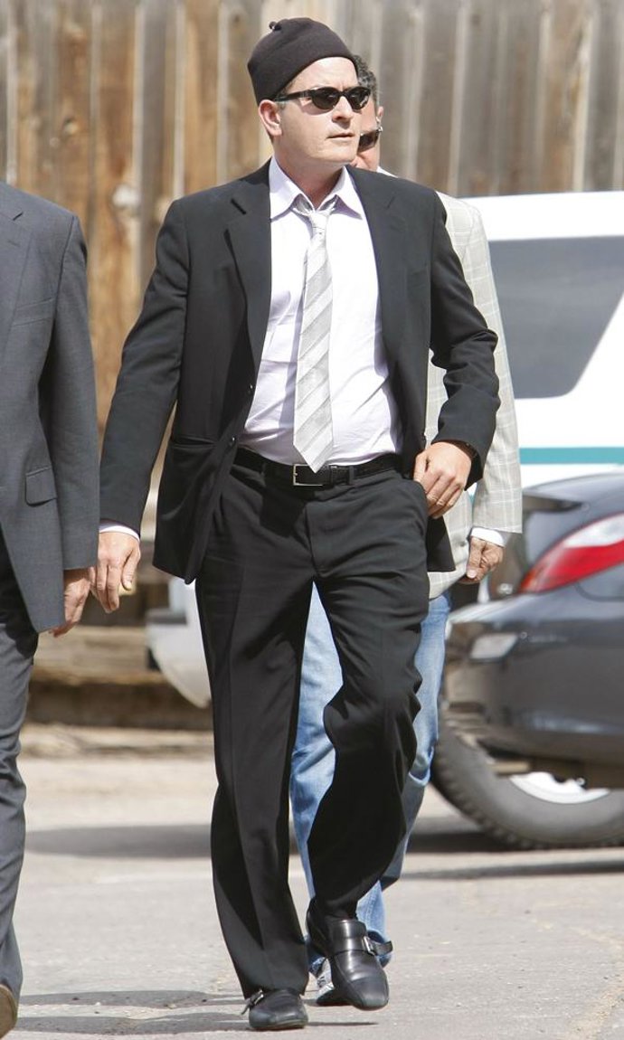 Charlie Sheen a su llegada a los juzgados