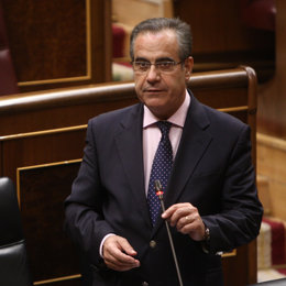 Ministro de Trabajo, Celestino Corbacho