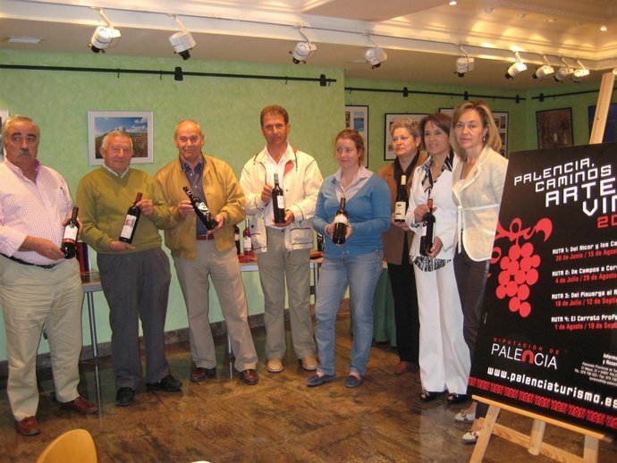 La iniciativa aúna arte y caldos