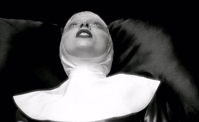 Captura del nuevo vídeo de Lady Gaga